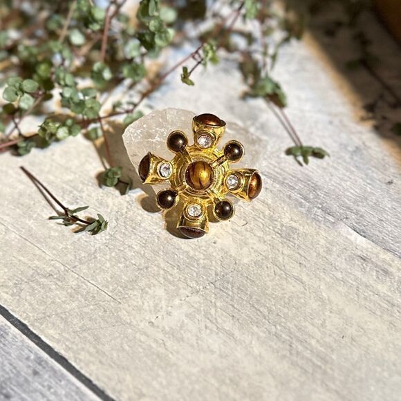 Vintage Maltese Cross Brooch - Picture 1 of 4